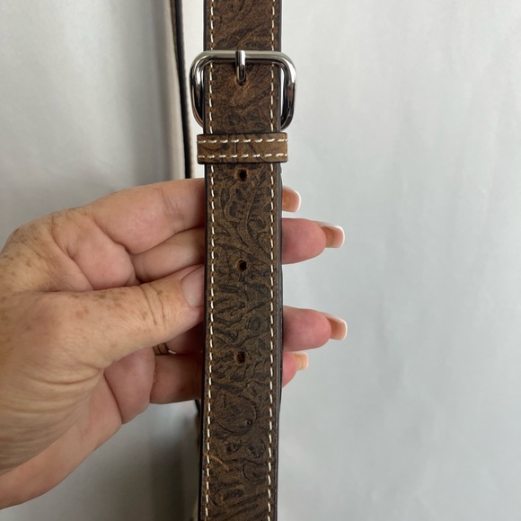 Consuela Zebra-Pattern Crossbody Bag with Brown Strap - Picture 5 of 6